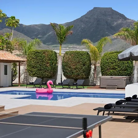 Karat Lusso Villa