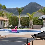 Karat Lusso Villa